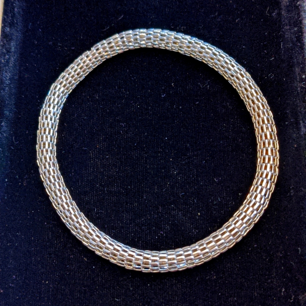 Rolled Mesh Silver Bangle Bracelet